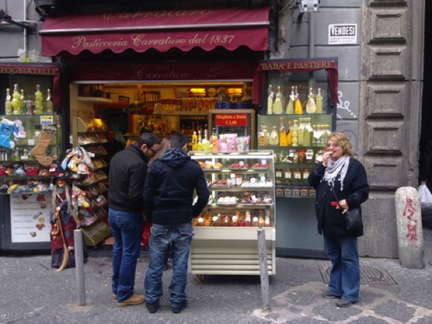 Snacking in Napoli.